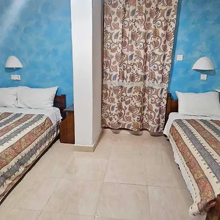 Palladion Hotel *