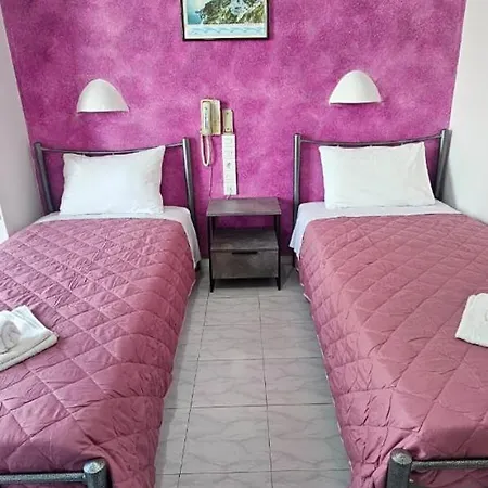 Palladion Hotel Karterados (Santorini)