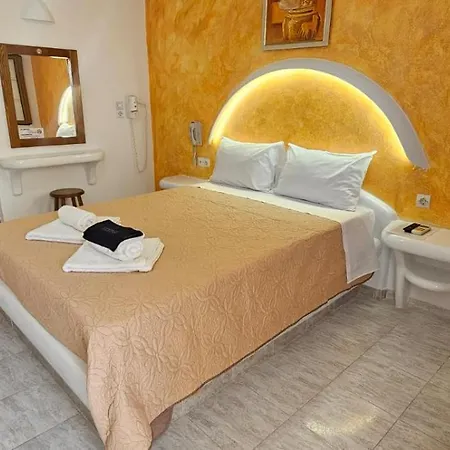 Palladion Karterados (Santorini)