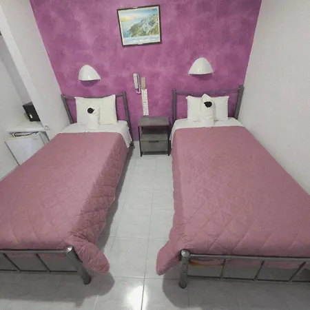 Palladion فندق