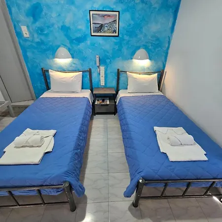 Palladion * Karterados (Santorini)