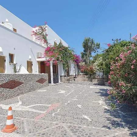 Palladion Hotel *