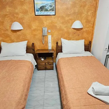 Palladion Hotel Karterados (Santorini)